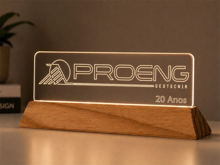 Luminária personalizada — projeto entregue